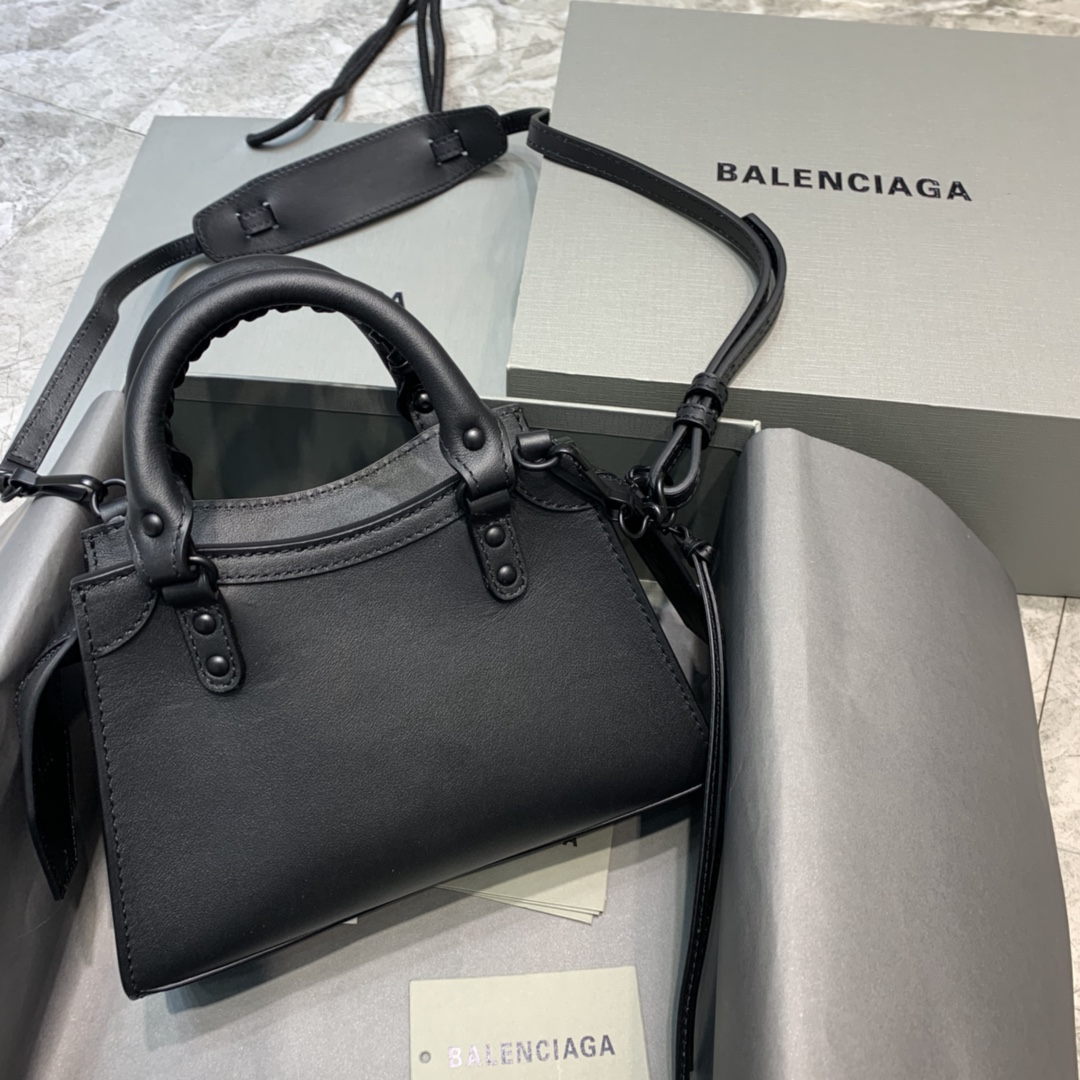 Balenciaga Neo Classic Mini Handbag Smooth Calfskin Shoulder Bag Black